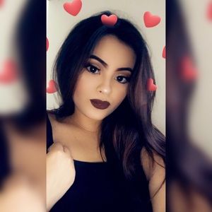 Meet your Posher, Fabiola